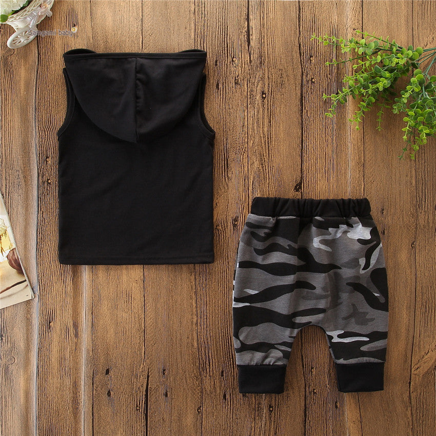 Toddler Boys Sleeveless Hoodie & Camo Pants Set